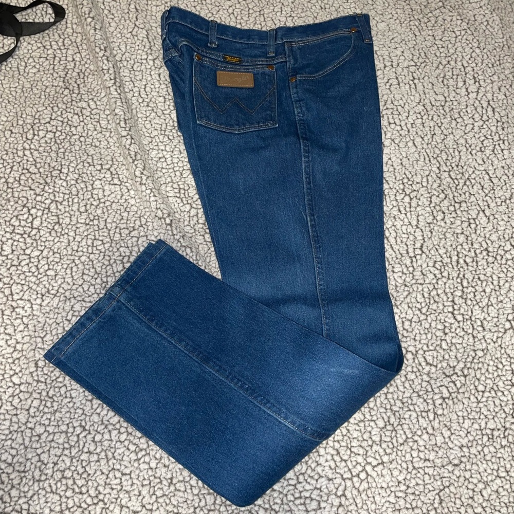 Wrangler Jeans  33/34 🔥